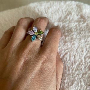 Beautiful sterling silver ring with 6 colors